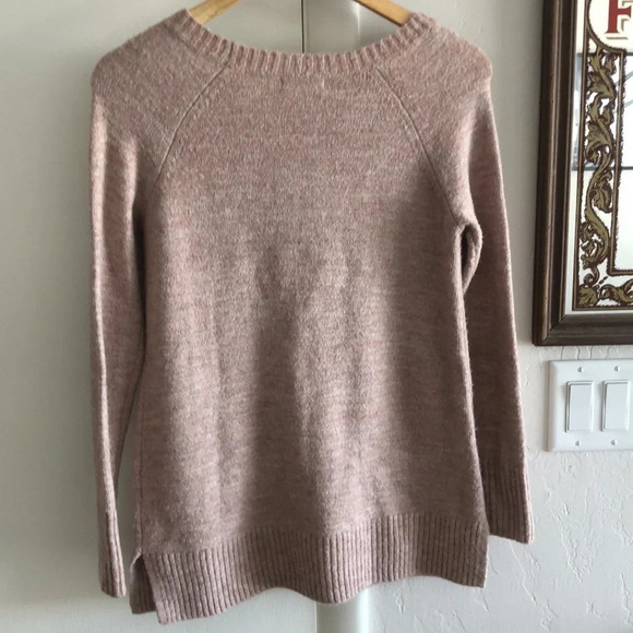 LAUREN CONRAD | Pink heart Valentine’s sweater - Picture 5 of 8